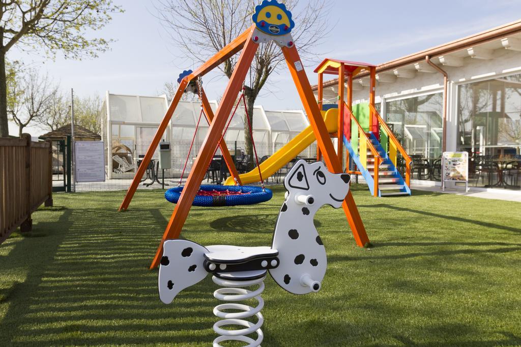 Camping Da Giovanni Peschiera del Garda Luaran gambar