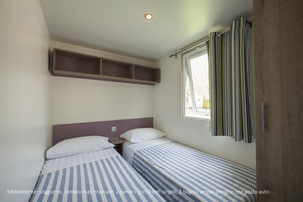 Camping Da Giovanni Peschiera del Garda Luaran gambar