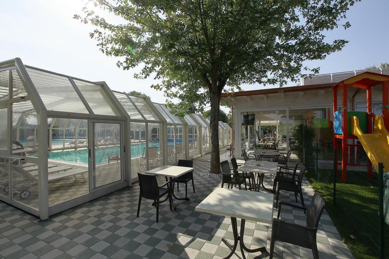 Camping Da Giovanni Peschiera del Garda Luaran gambar