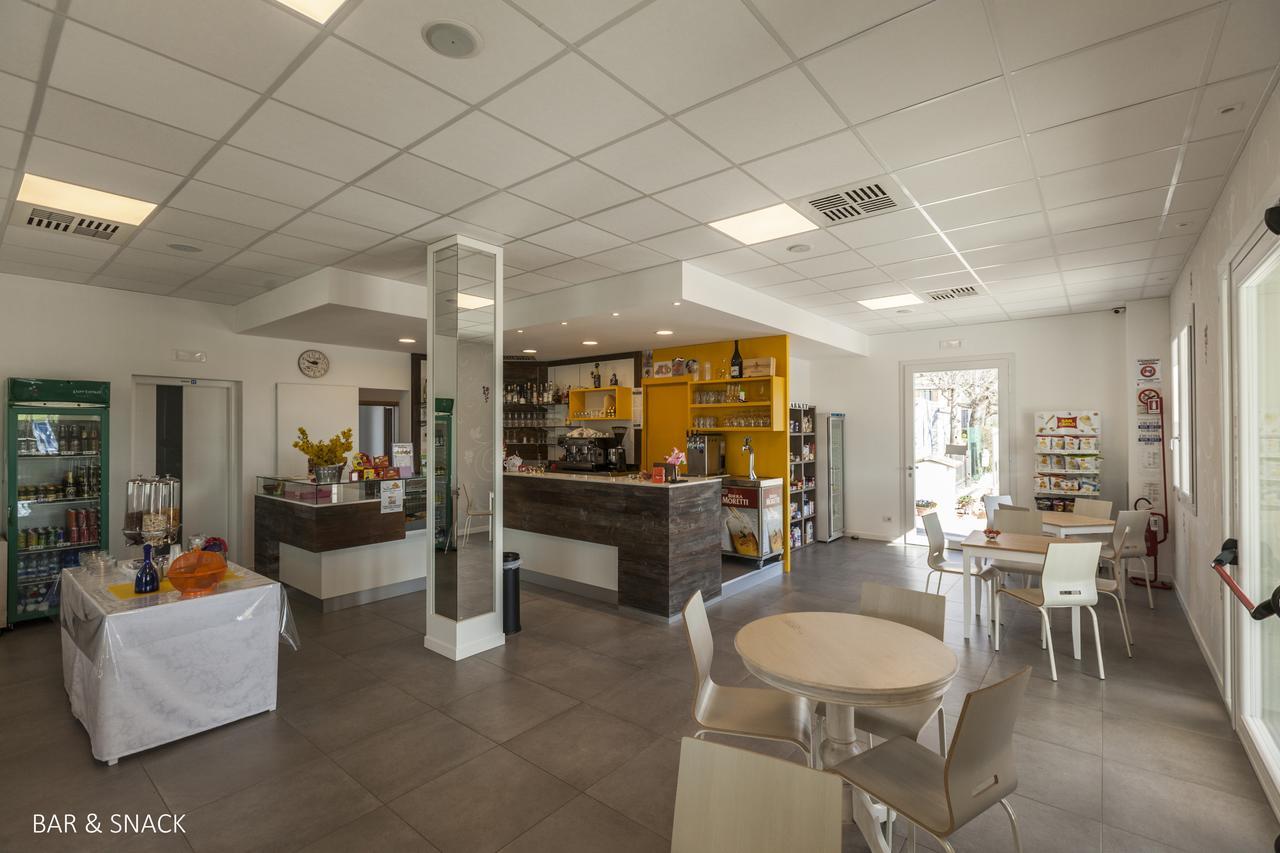 Camping Da Giovanni Peschiera del Garda Luaran gambar